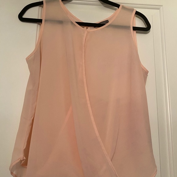 Tops and Dresses - Picture 10 of 16